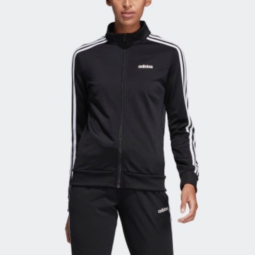 Adidas Turtle Neck Zip Up Jacket🔥🔥